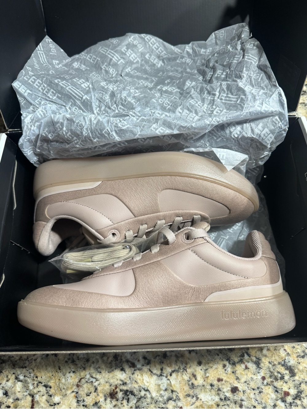 NWT Lululemon athletica Blush Pink Women's Low-Top Lace-Up W Cityverse Sneaker - Picture 8 of 10